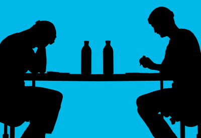 Due persone a tavola