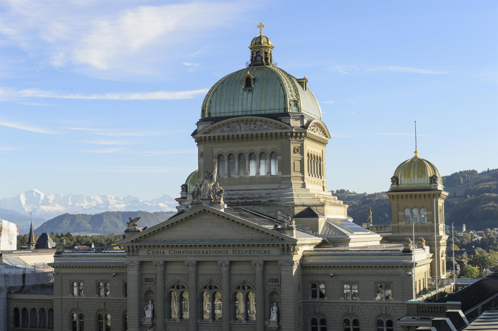 Vista sul palazzo federale a Berna